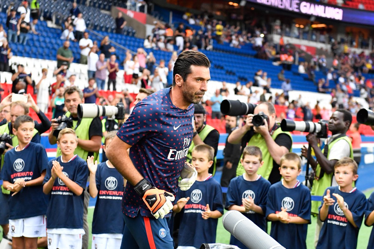 巴媒：内马尔已向教练与队友致歉，承认自己行为过激