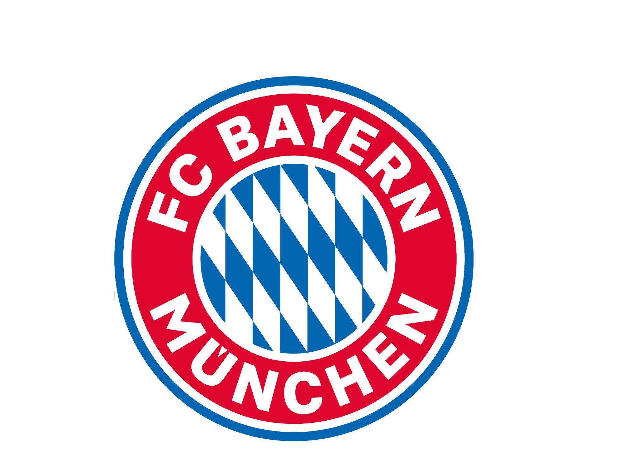 我晒干了沉默！河南后卫周缘德晒与网红田一名合影